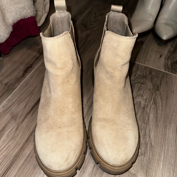 Steve Madden Shoes - Steve Madden Beige Suede Chelsea Lug-Heel Ankle Boots